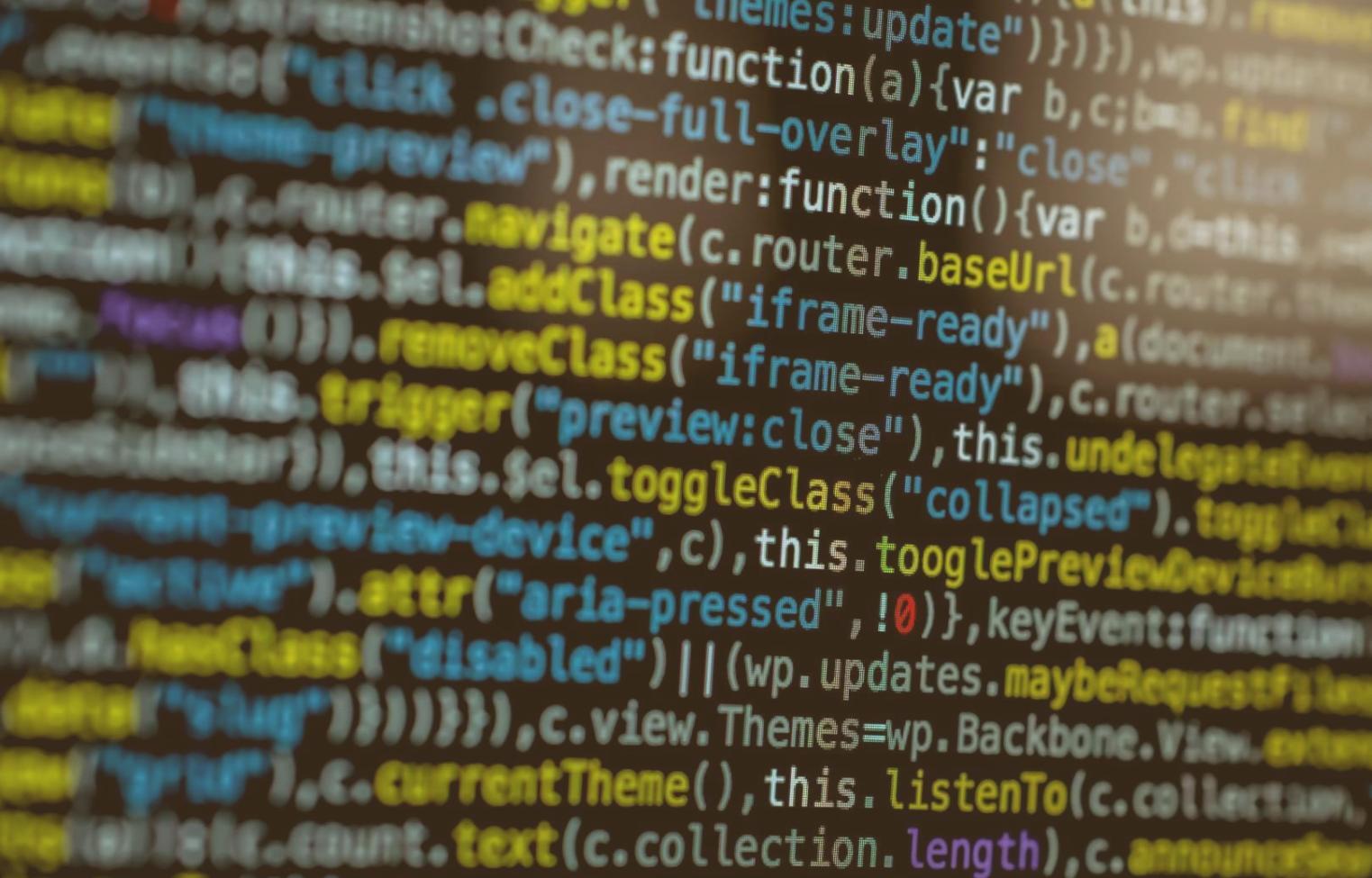 Teilnehmer beim OOP-Seminar am Bildschirm